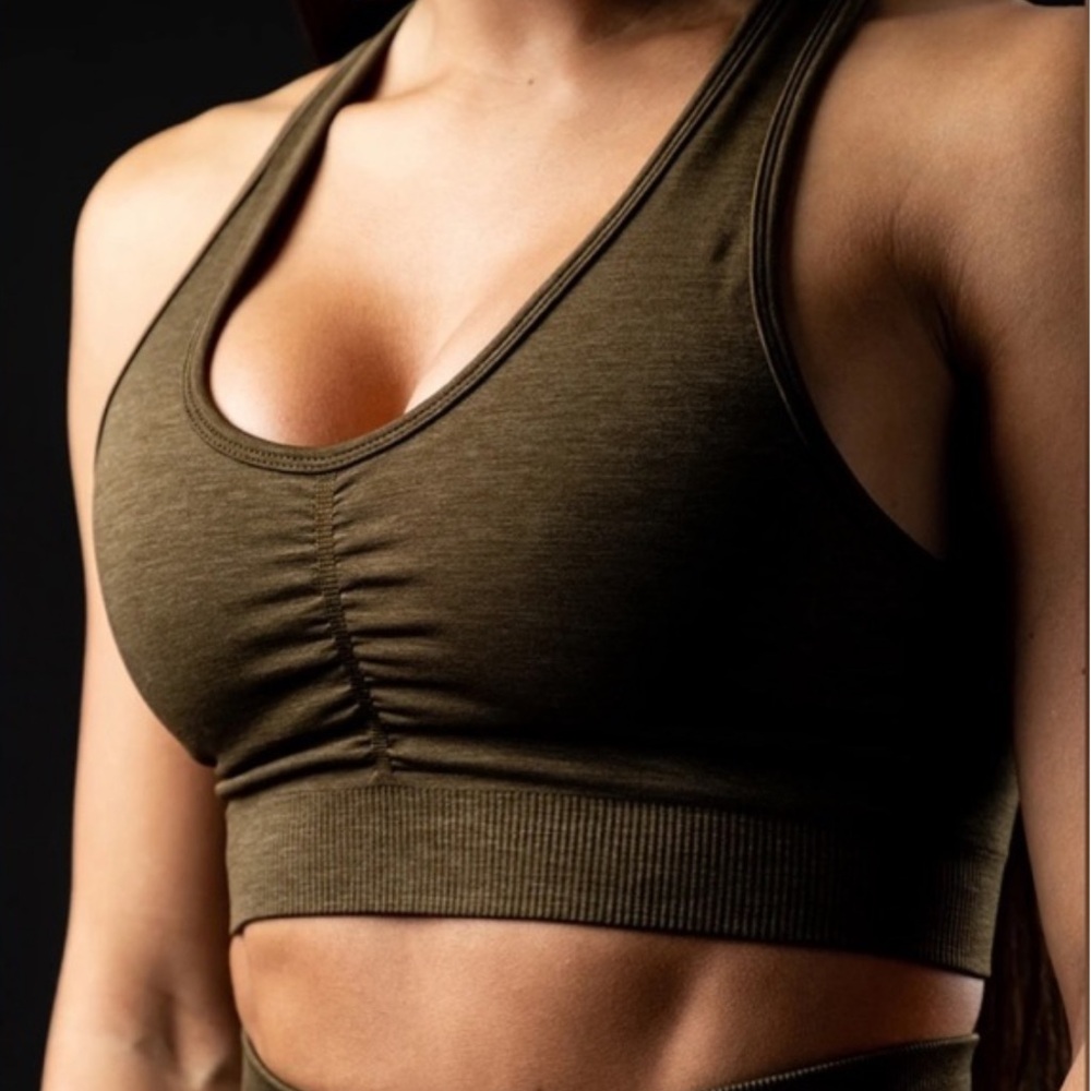 Alphalete Amplify Bra Size XS